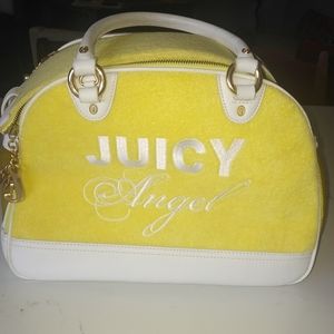Pet carrier by Juicy Couture